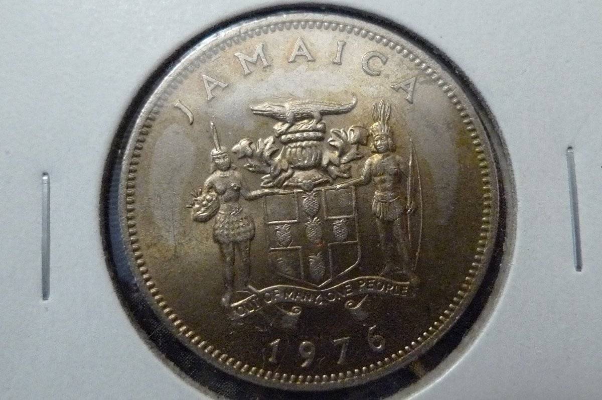 Post-Your-Coins-With-Hats