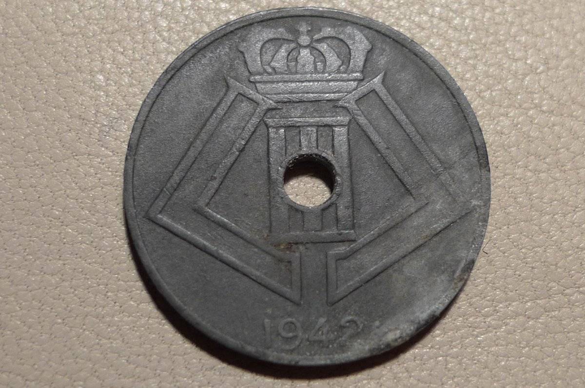 Post-Your-Lion-Coins!