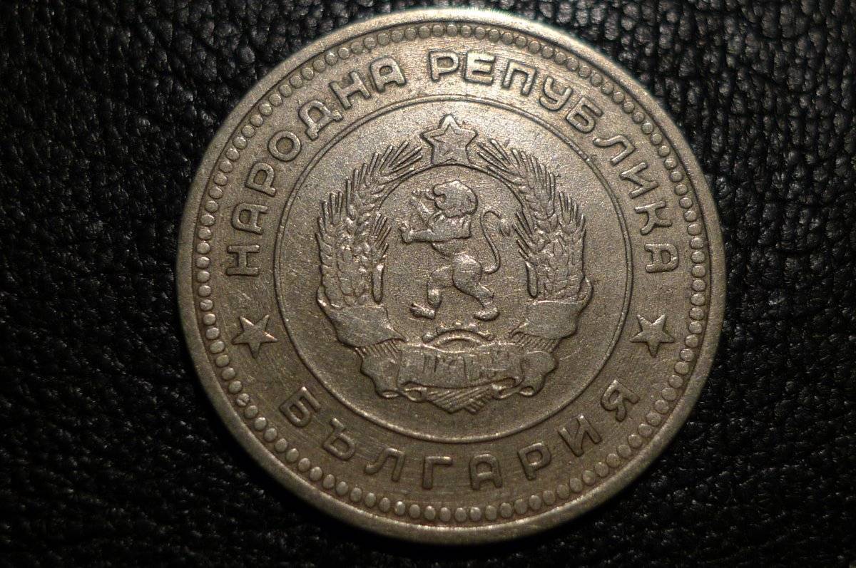 Post-Your-Lion-Coins!