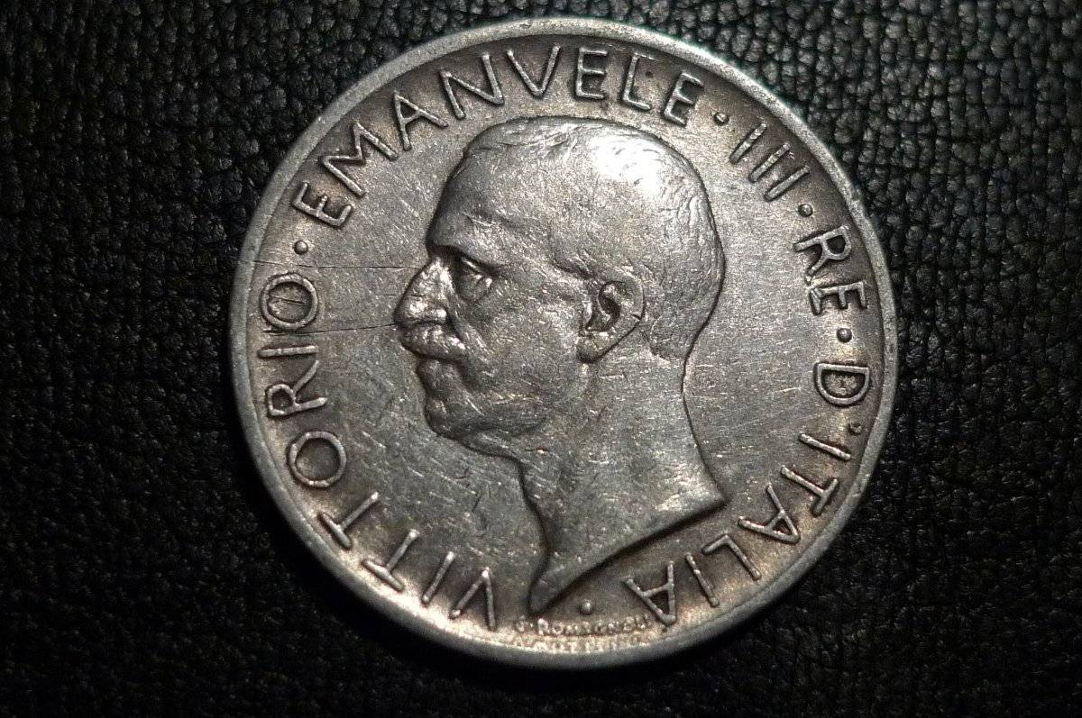 Post-Your-Coins-Depicting-Beards!