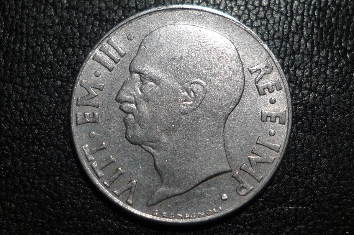 Post-Your-Coins-Depicting-Beards!