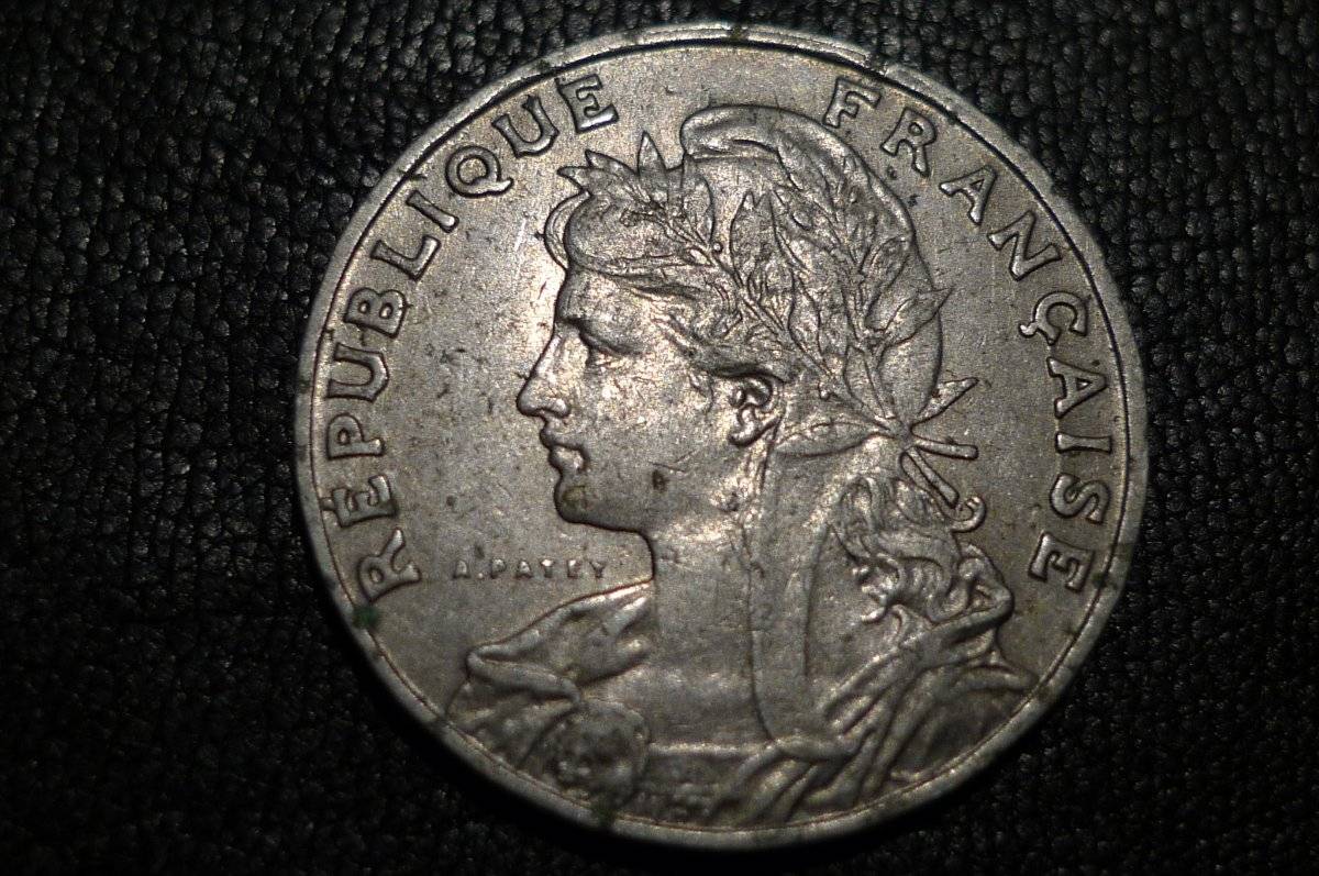 Post-Your-Coins/Medals/Tokens-Depicting-Imaginary-Personifications-Or-Allegories.