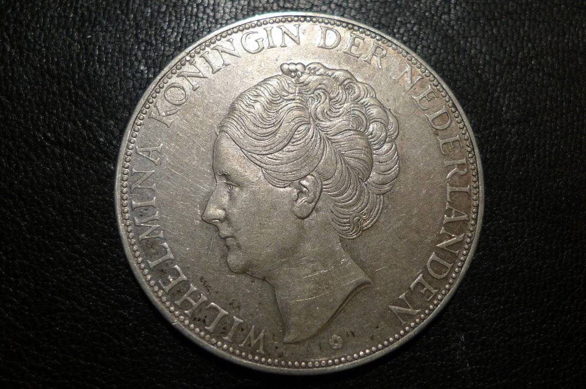 Post-Your-Lion-Coins!