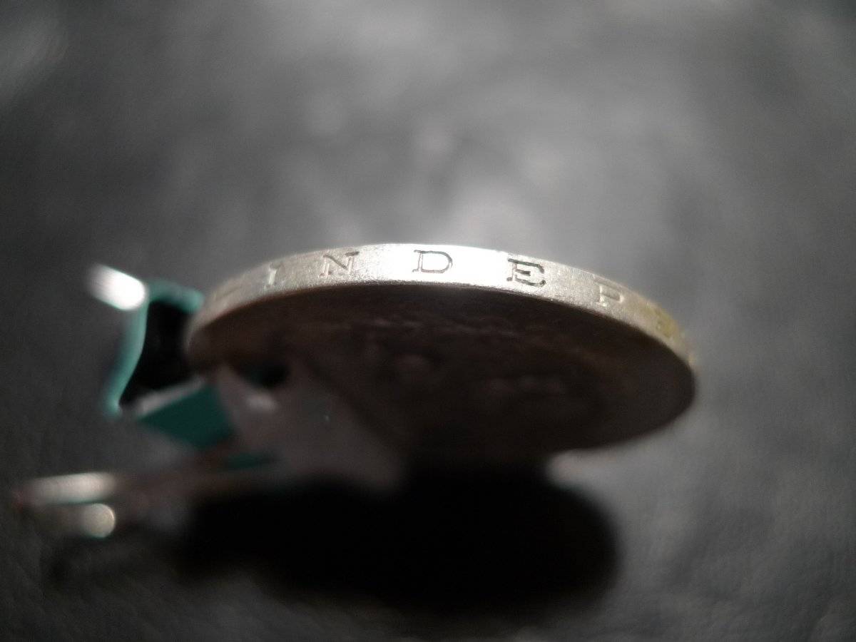 Show-Your-Coins-With-Different-Edges