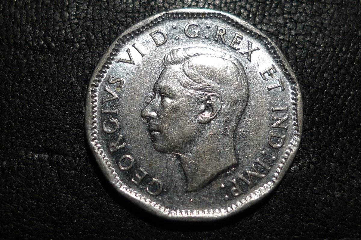 1944-Canada-5-Cents-:-Opinions