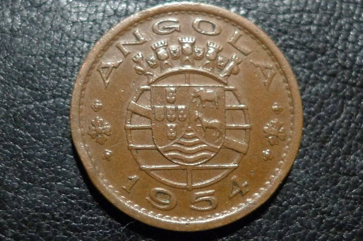 Post-Your-Coins-With-A-Castle