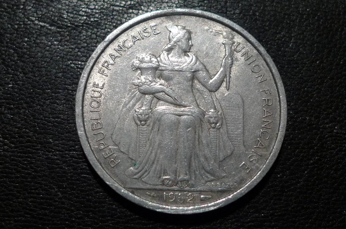 Post-Your-Coins/Medals/Tokens-Depicting-Imaginary-Personifications-Or-Allegories.