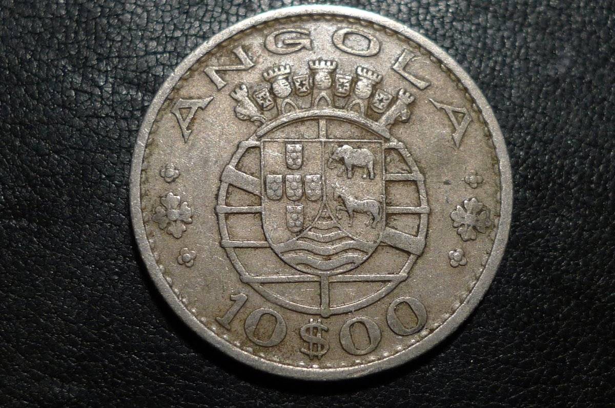 Post-Your-Coins-With-A-Castle