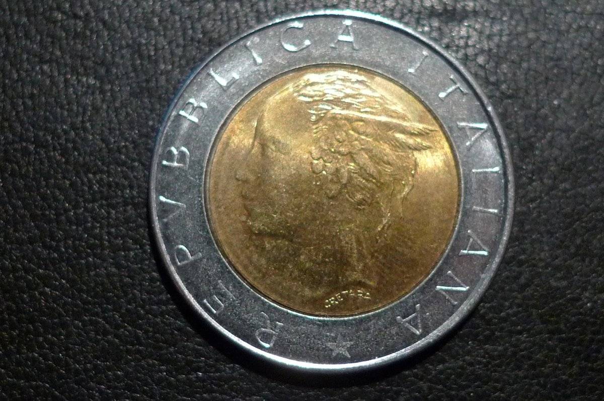 Show-Off-Your-Bi-Metallic-Coins-World-Wide