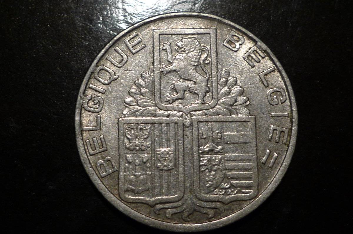 Post-Your-Lion-Coins!