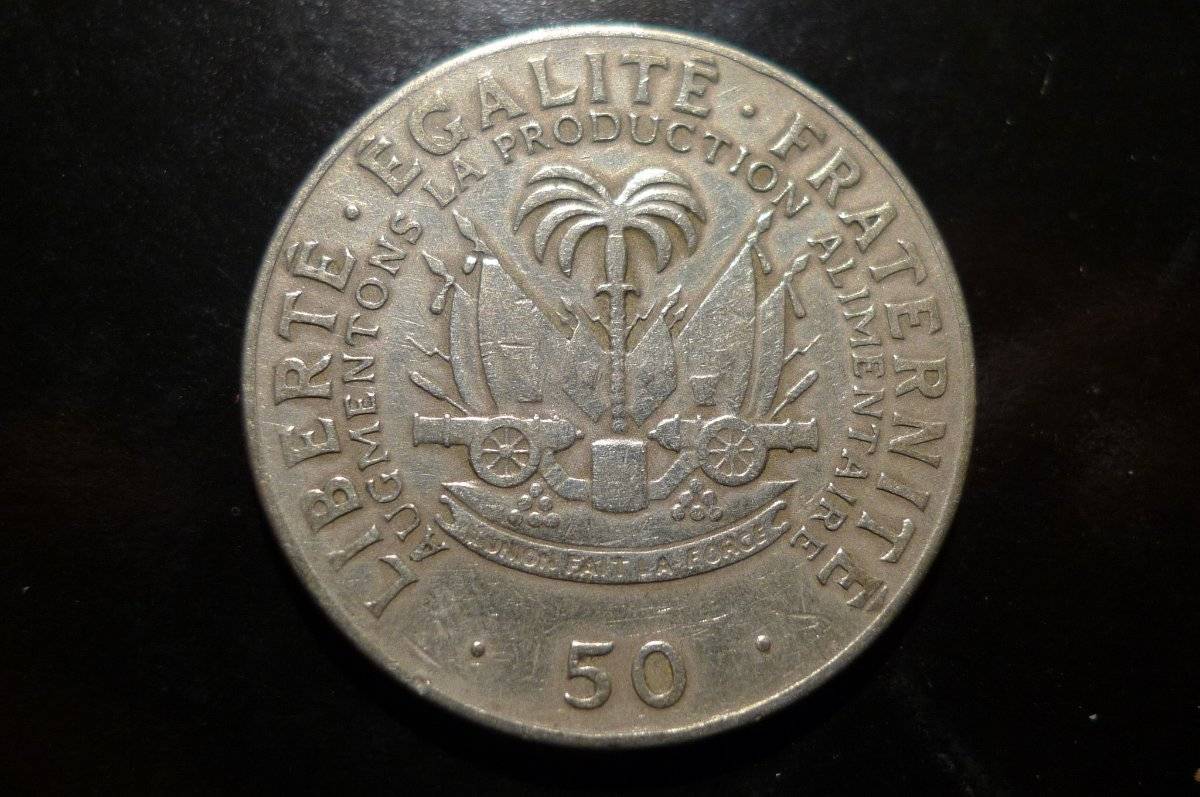 Post-A-Coin-Or-Medal-Devoted-To-A-Military-Subject