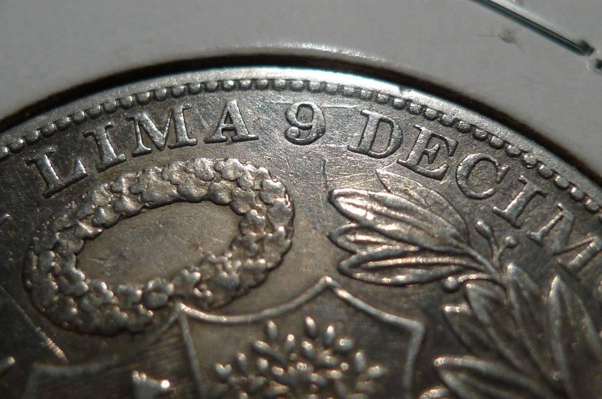 Post-A-Coin-Or-Medal-With-A-Die-Crack!
