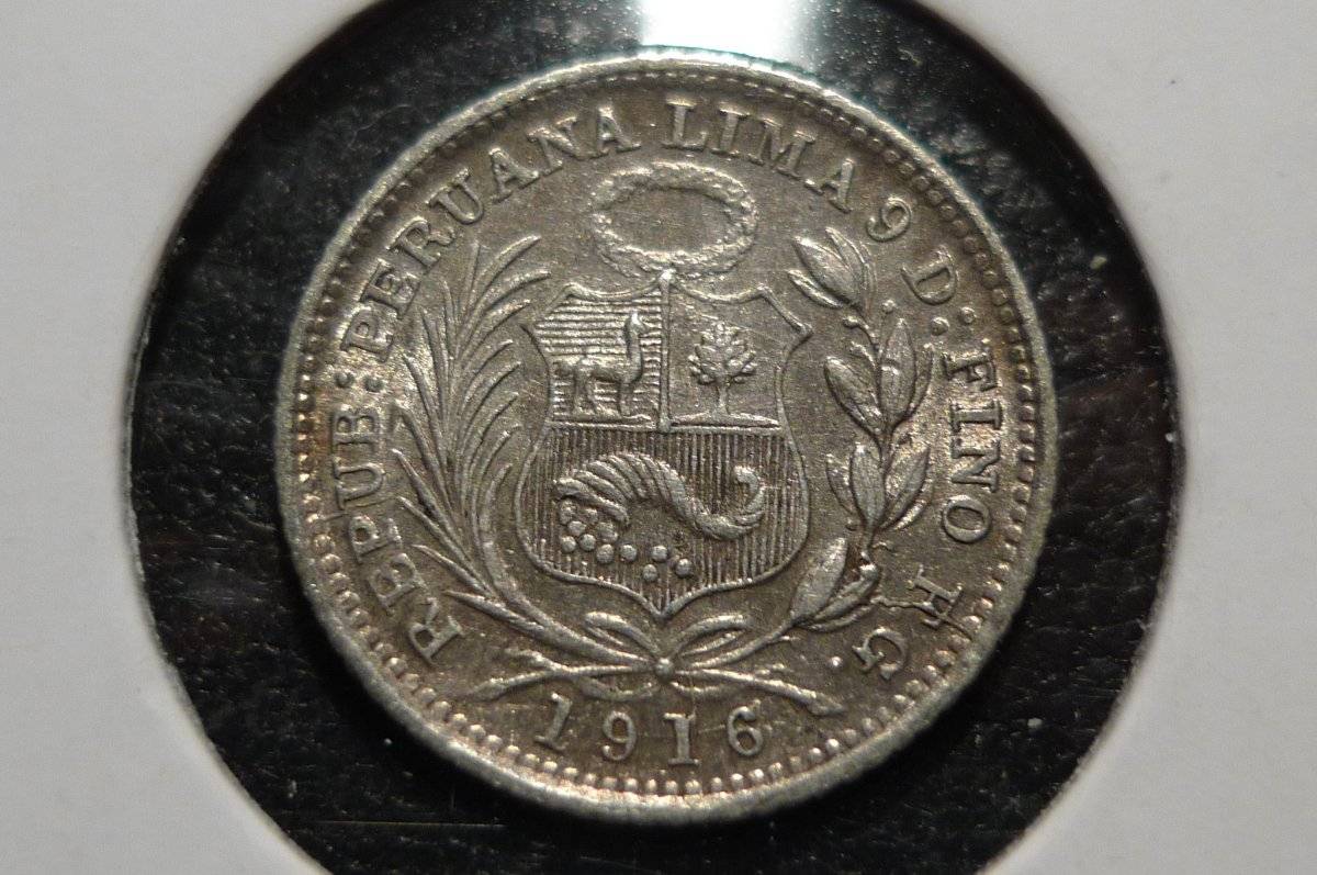 Post-A-Coin-Or-Medal-With-A-Die-Crack!