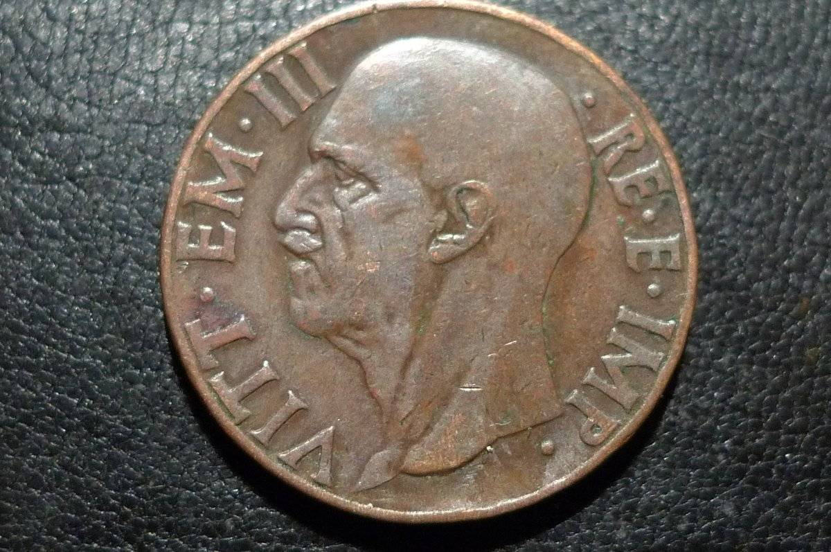 Post-Your-Coins-Depicting-Beards!