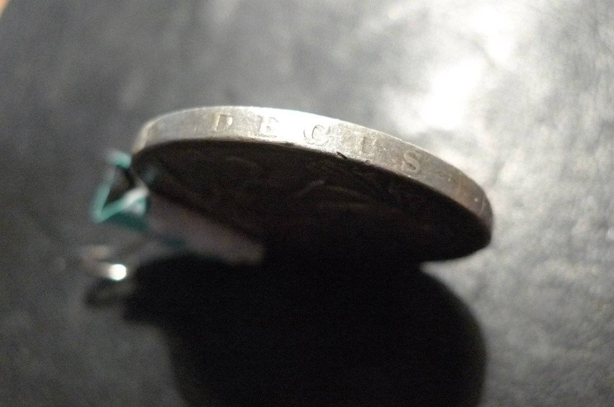 Show-Your-Coins-With-Different-Edges