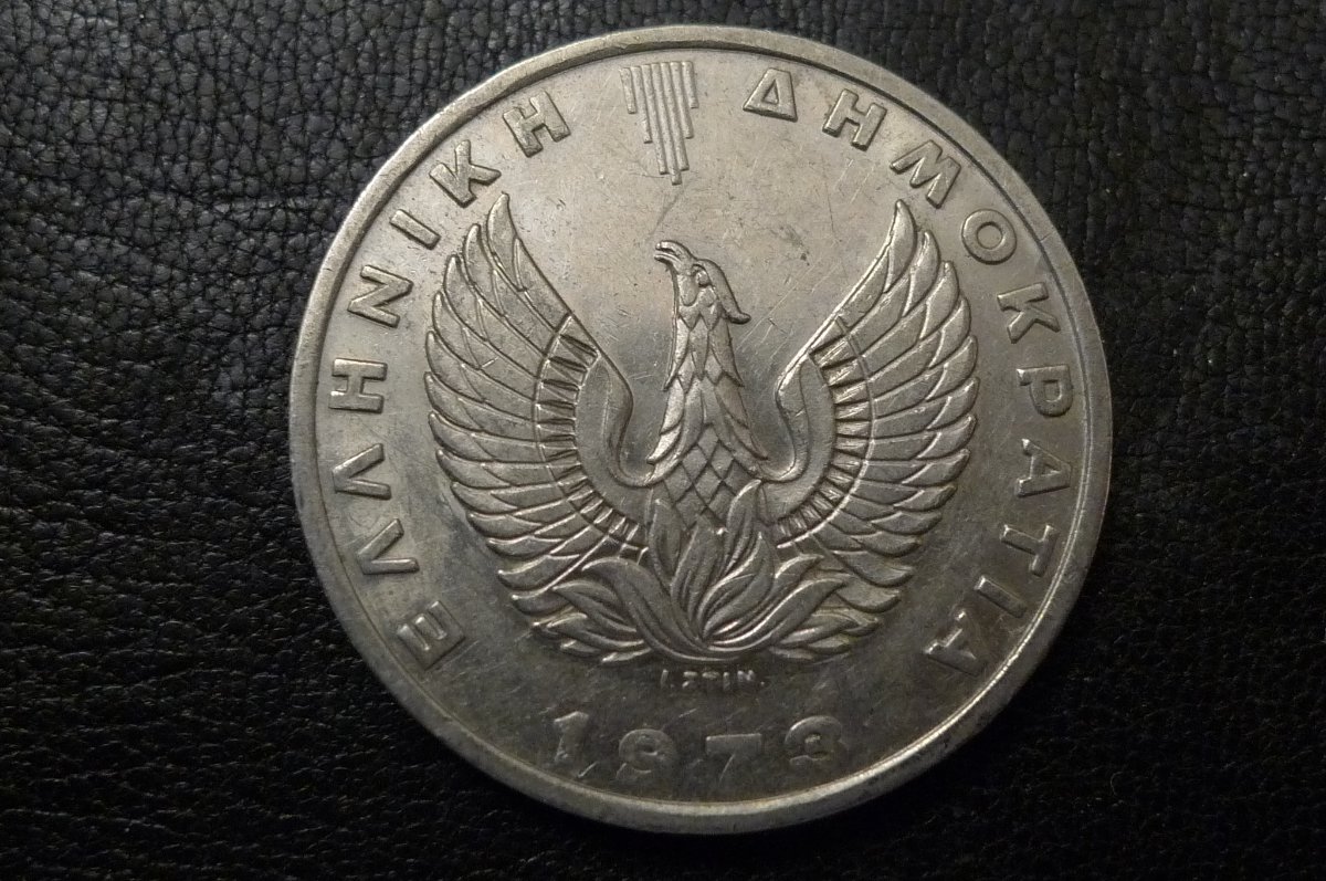 Post-Your-Coins-With-Hats