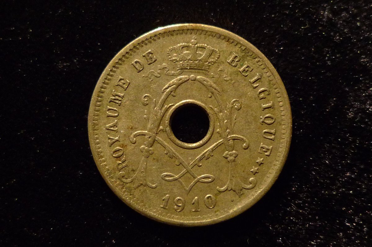 Post-Your-Coins-With-Center-Holes