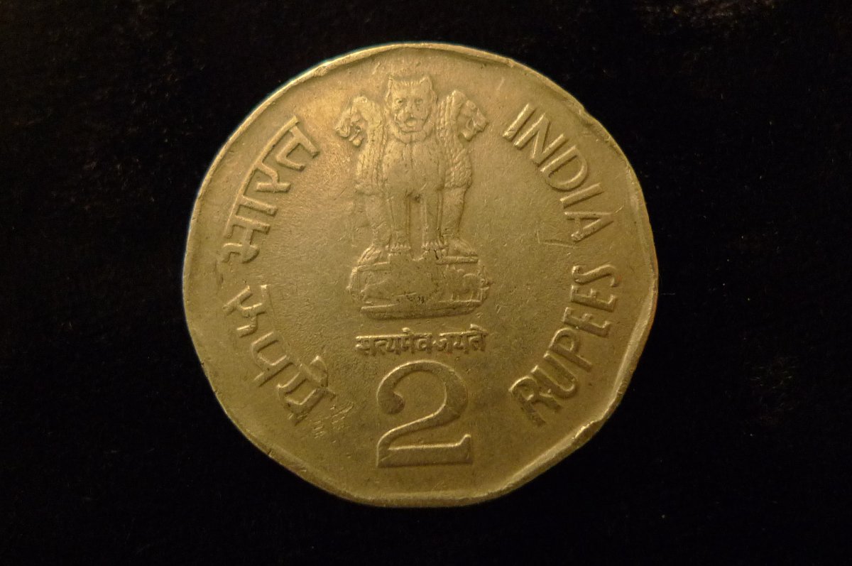 Show-Your-Coins-With-Different-Edges