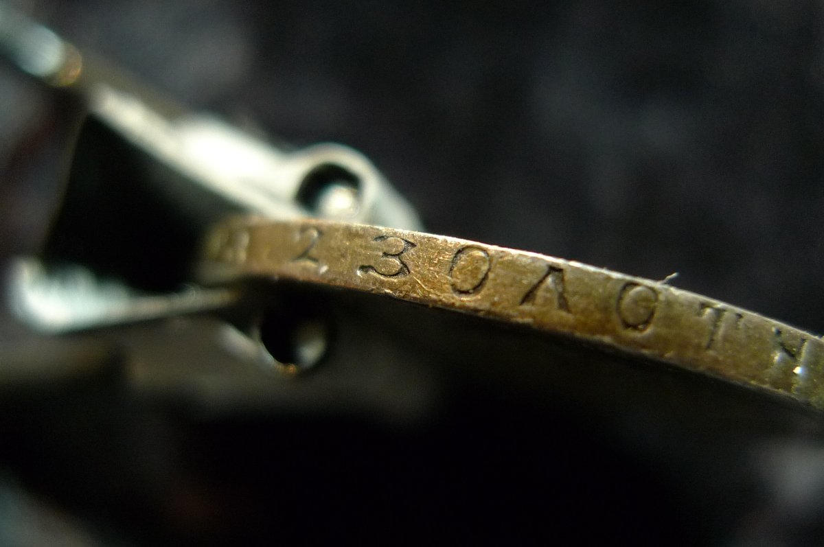 Show-Your-Coins-With-Different-Edges