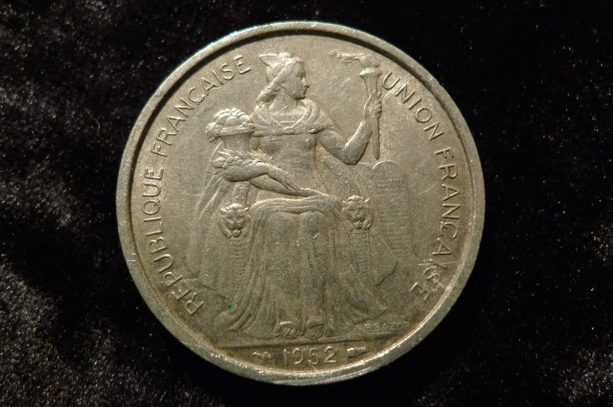 Post-Your-Coins/Medals/Tokens-Depicting-Imaginary-Personifications-Or-Allegories.