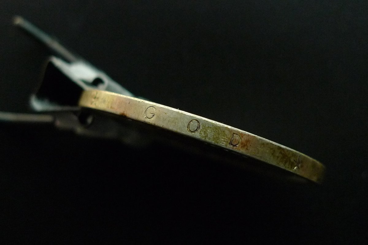 Show-Your-Coins-With-Different-Edges