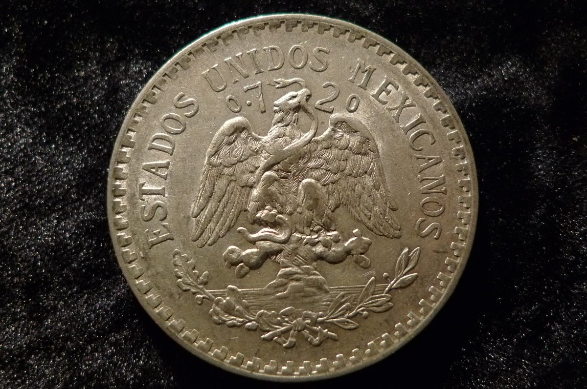 Post-Your-Sun-Face,-Sunrise,-Or-Sunset-Coins!
