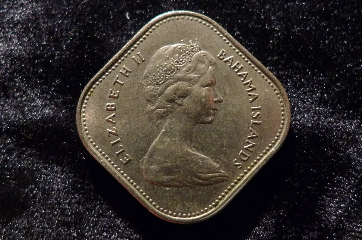 Post-Your-Coin-Or-Medal-With-Flora