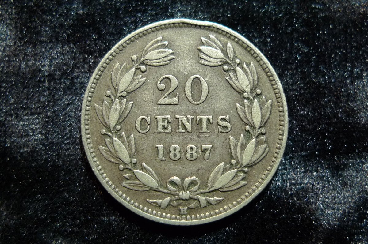 Post-Your-Sun-Face,-Sunrise,-Or-Sunset-Coins!