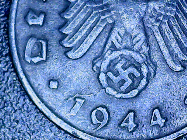 Post-A-Coin-Or-Medal-With-A-Die-Crack!