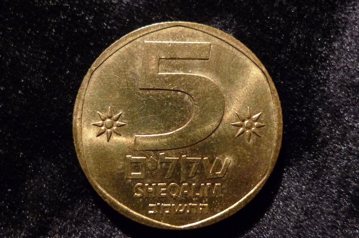 Post-Your-Coins,-Medals-And-Tokens-With-A-Cornucopia