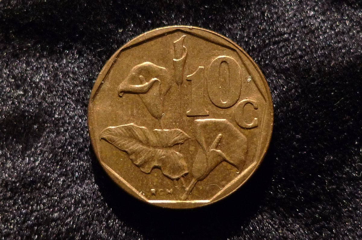 Post-Your-Coin-Or-Medal-With-Flora