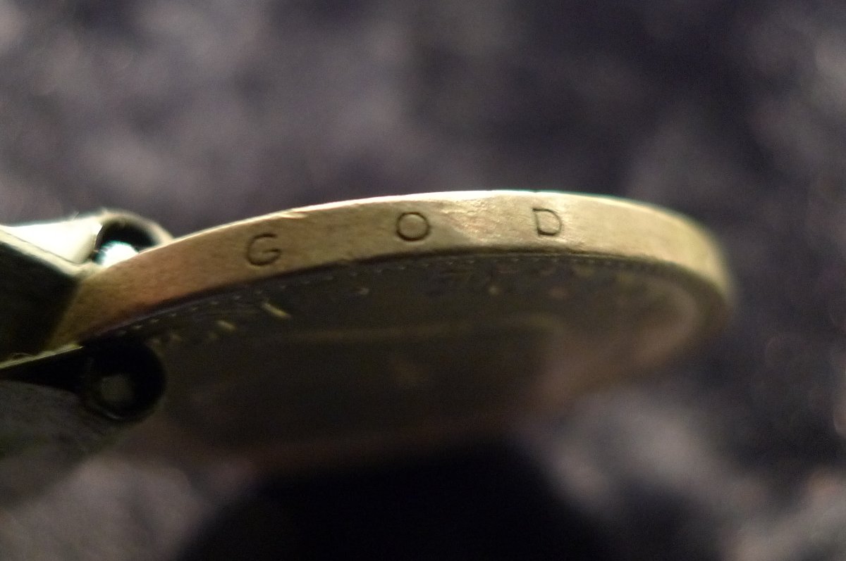 Show-Your-Coins-With-Different-Edges
