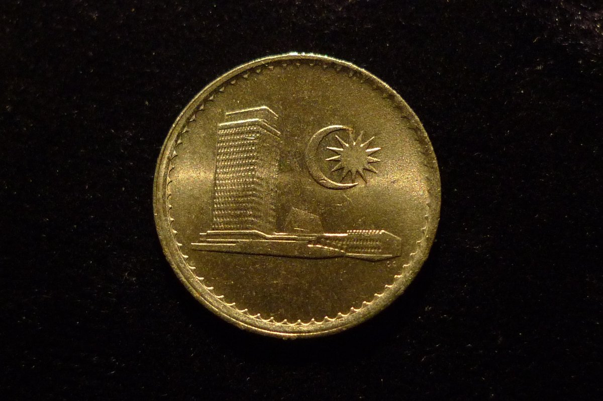 Post-Your-Sun-Face,-Sunrise,-Or-Sunset-Coins!