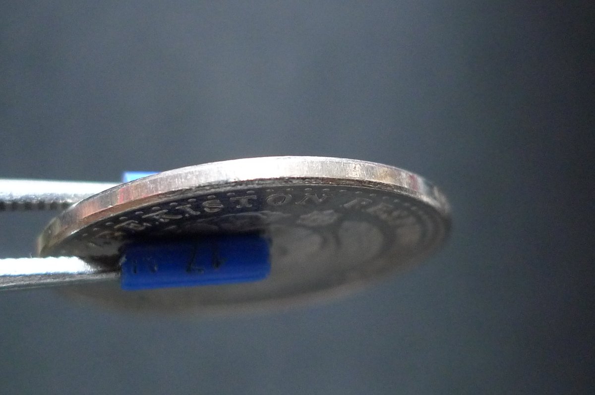 Show-Your-Coins-With-Different-Edges