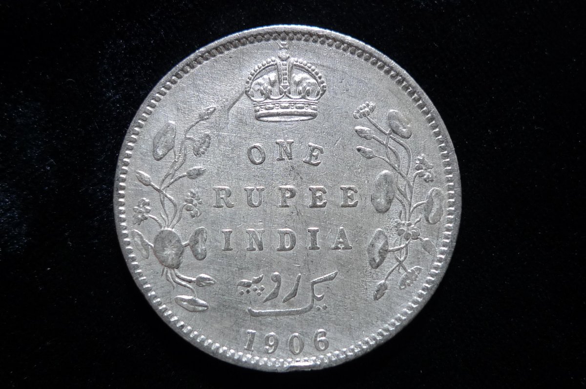 Post-Your-Coin-Or-Medal-With-Flora