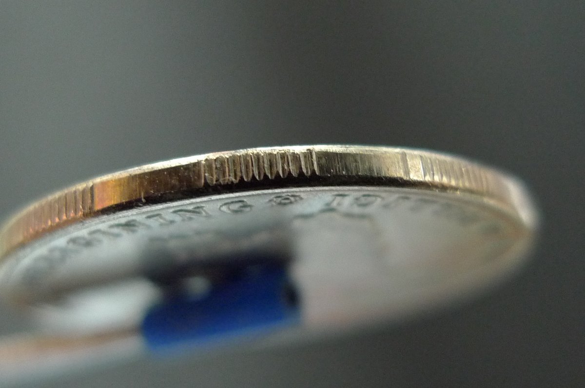 Show-Your-Coins-With-Different-Edges