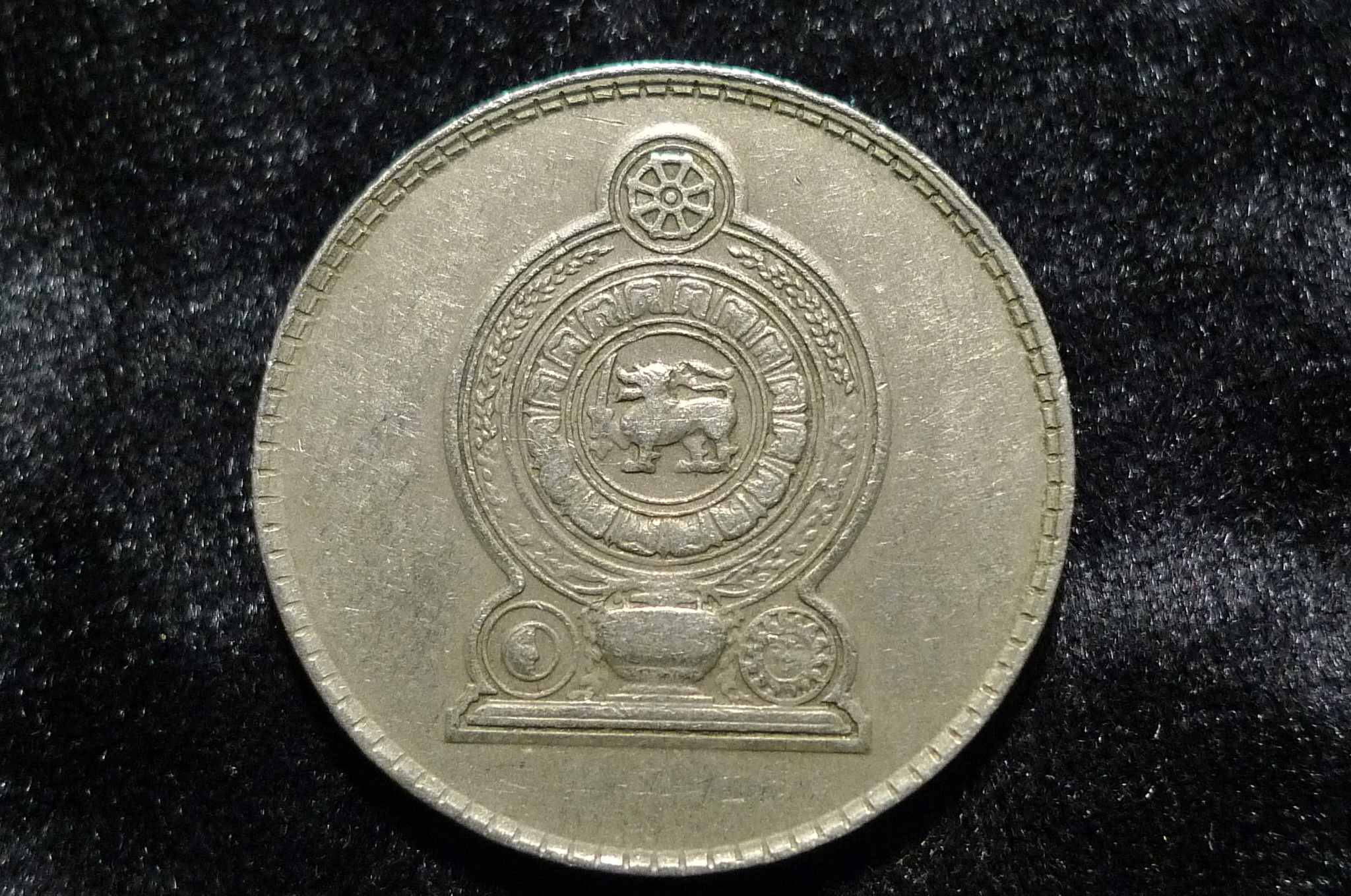 Post-Your-Sun-Face,-Sunrise,-Or-Sunset-Coins!