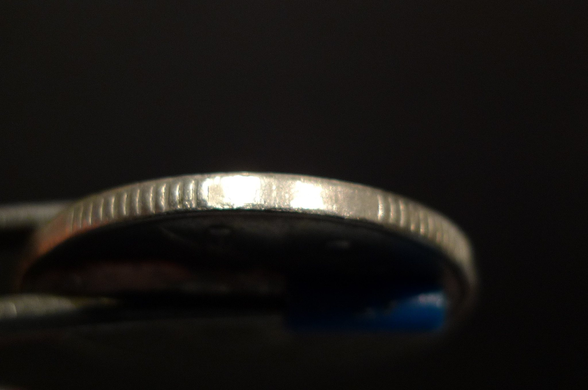 Show-Your-Coins-With-Different-Edges