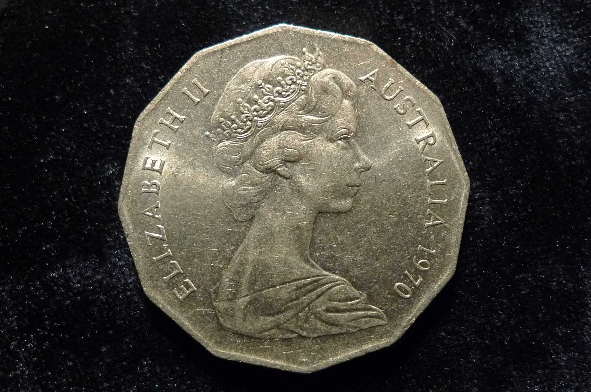 Queen-Elizabeth-II-Memorial-Thread