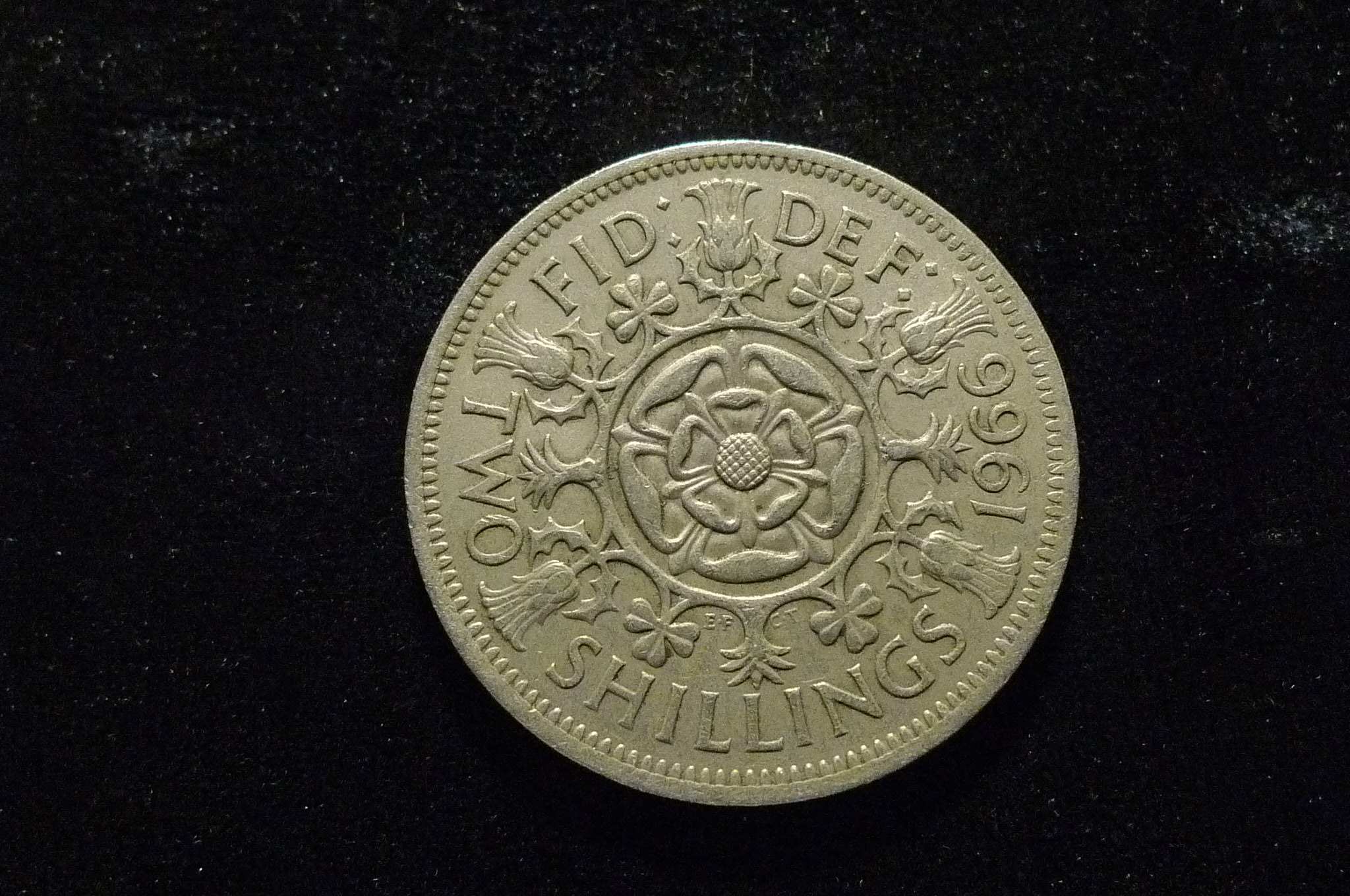 Queen-Elizabeth-II-Memorial-Thread