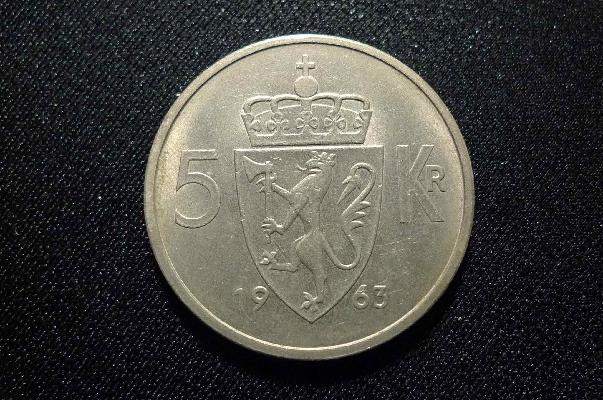 Post-Your-Lion-Coins!