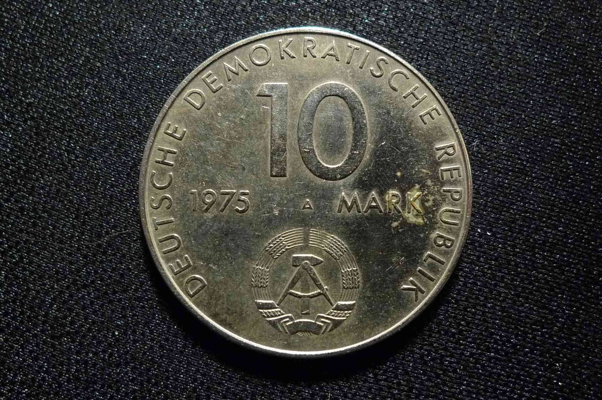 Post-Your-Lion-Coins!