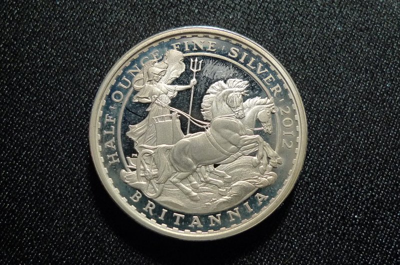 Post-Your-Coins-Depicting-Weaponry!