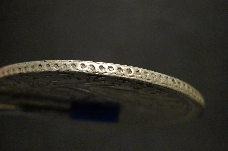 Show-Your-Coins-With-Different-Edges