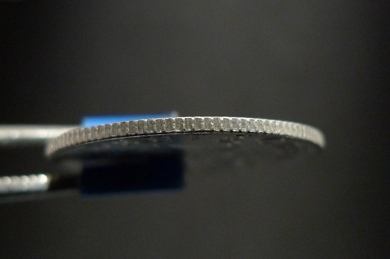 Show-Your-Coins-With-Different-Edges