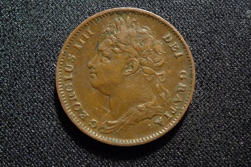 Post-A-Coin-Or-Medal-With-A-Die-Crack!