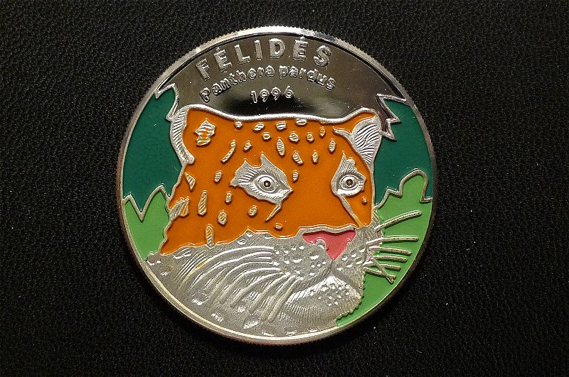 Show-Your-Coins-With-Different-Edges
