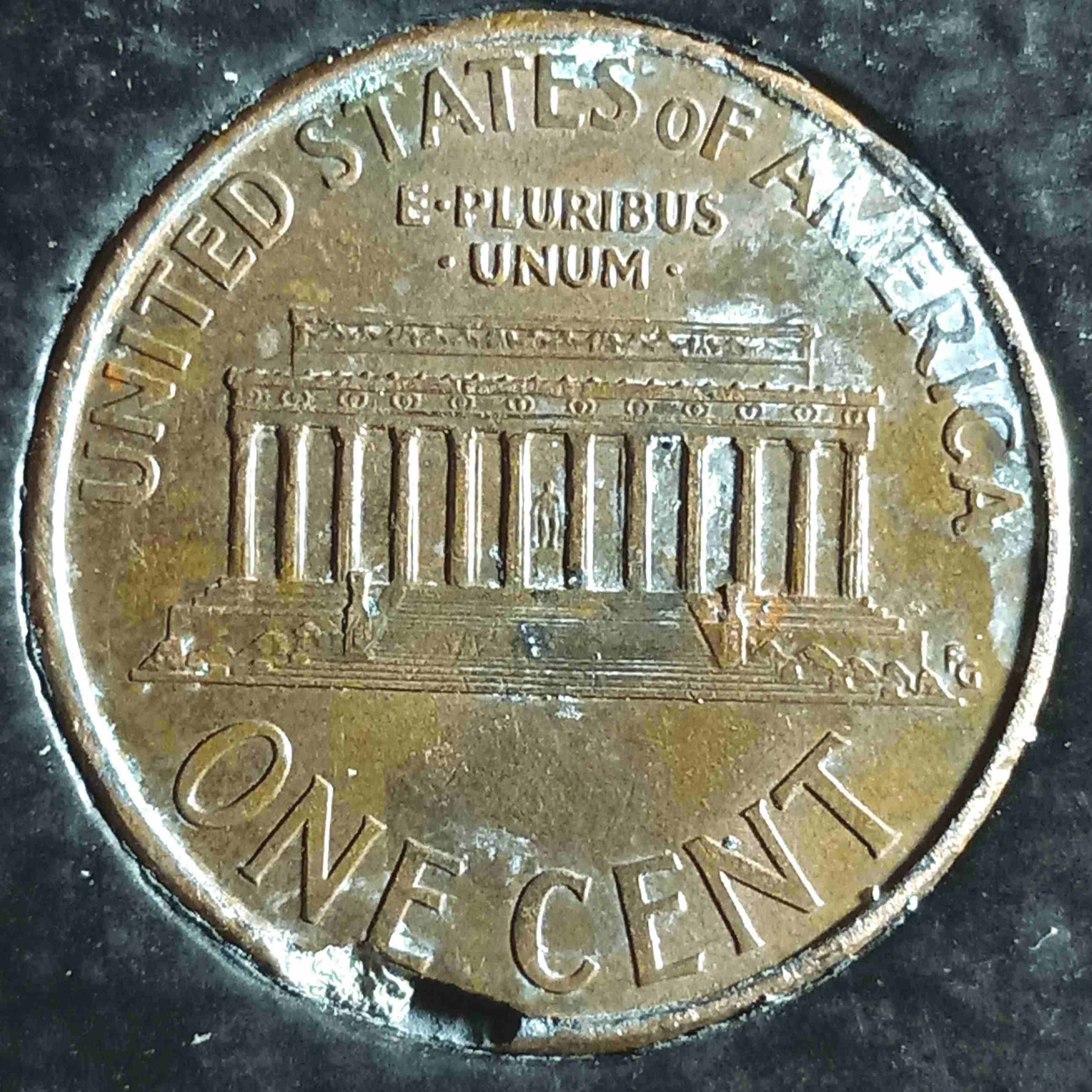 1995-LMC-Couriosity.--Probable-PMD,-But-Odd