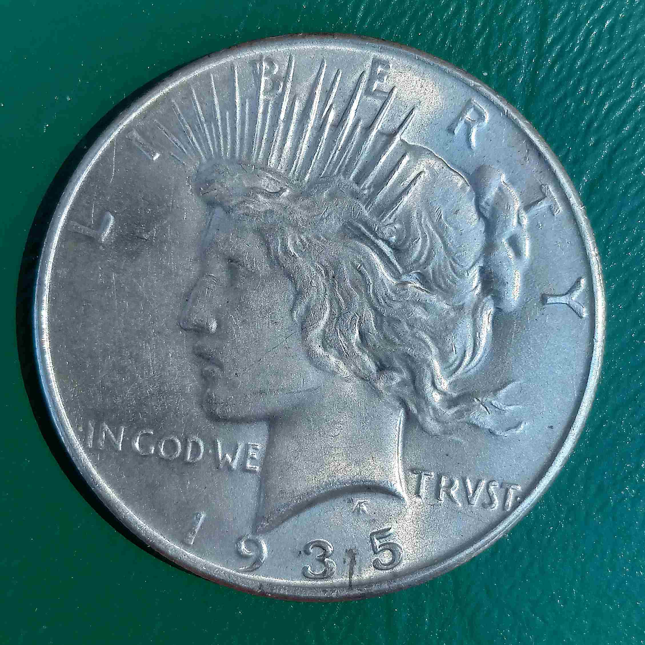 1935-Peace-Dollar-Grade