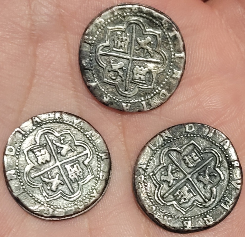 Can-Anyone-Help-Me-Identify-The-Make-Of-These-Replicas?